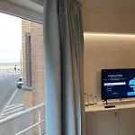 Tof En Ruim Op 50 Meter Strand! Apartmán