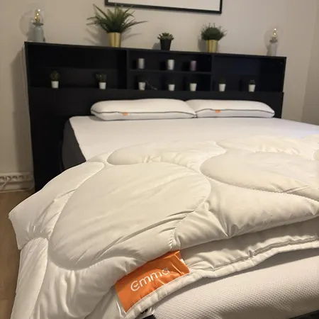 Ruim 2-slaapkamerappartement Op 50 M Het In Knokke-Heist